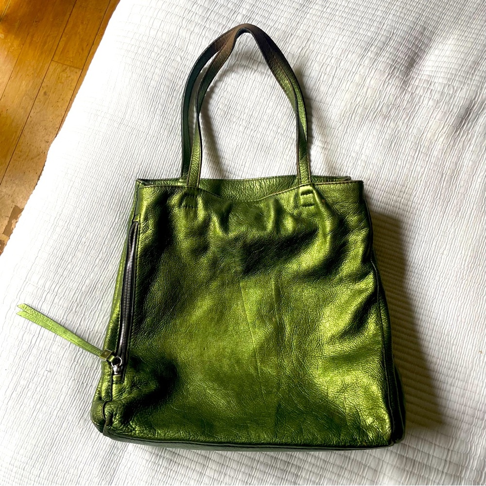 Gianni Chiarini metallic green tote